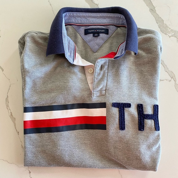 Tommy Hilfiger polo - Picture 1 of 4